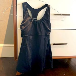 Lululemon workout top